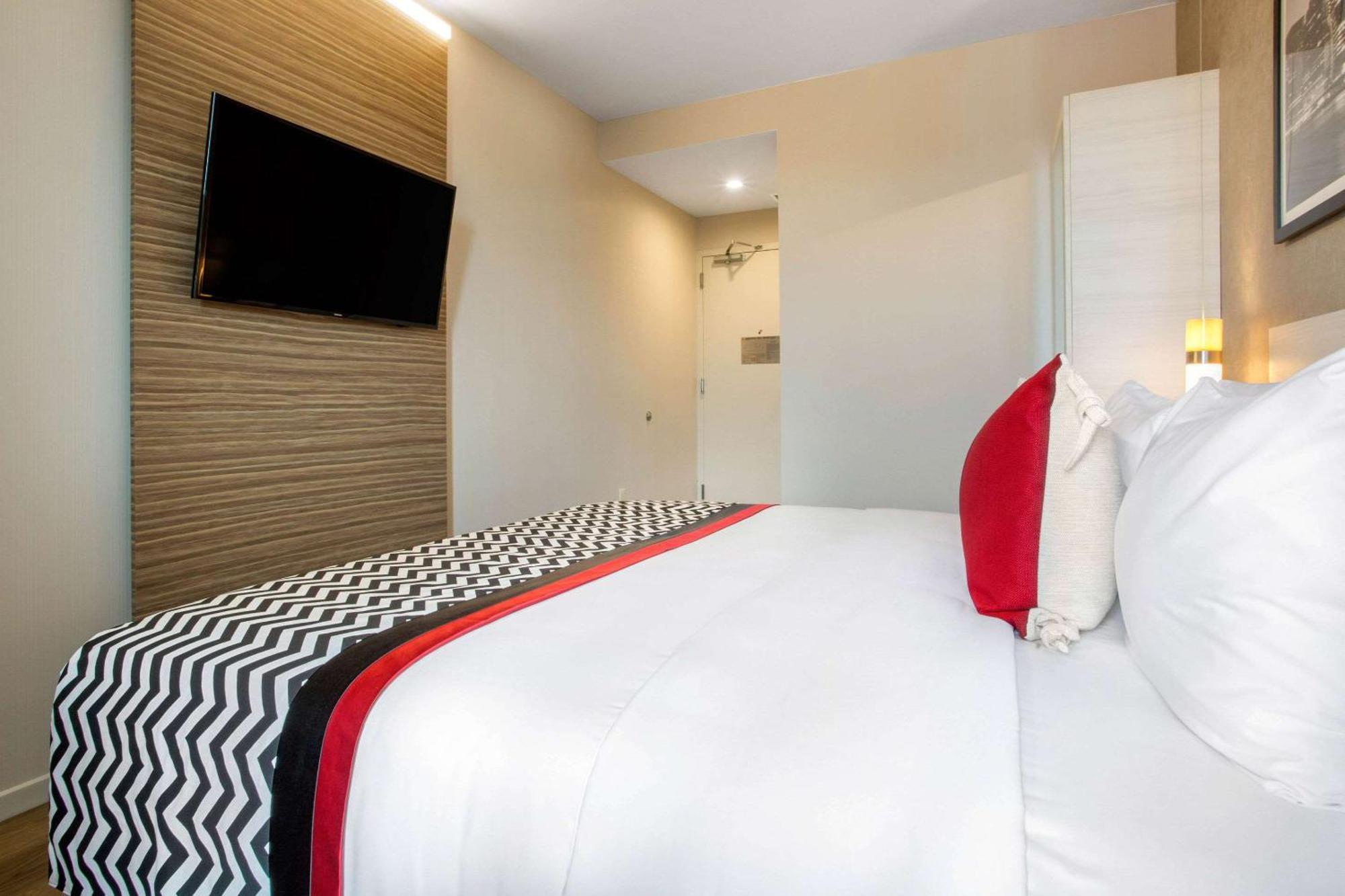 Insignia Hotel Brooklyn, Ascend Hotel Collection Ню Йорк Екстериор снимка